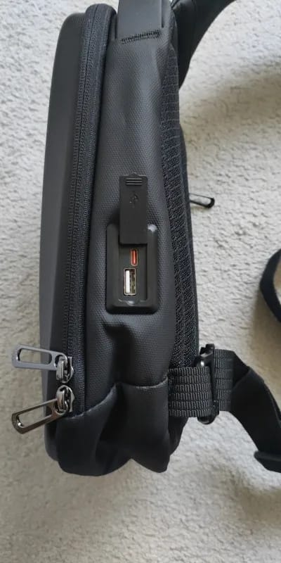 Customer photo review of The Ratio Arc Mini: MarkRyden First Kickstarter campaign - Hard-shell Waterproof Crossbody Bag