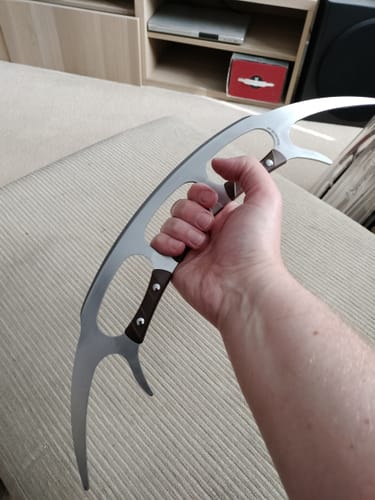 Customer photo review of Star Trek™ Bat'leth Pizza Cutter