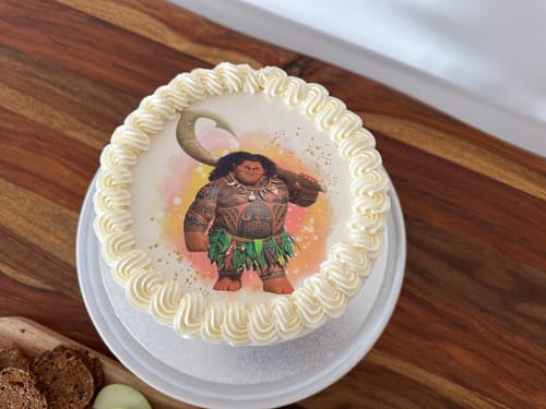 Customer photo review of 15 cm Round Custom Edible Icing Image