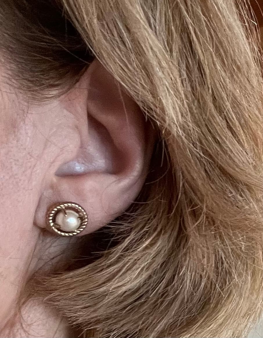 Customer photo review of Vintage Pearl Bold Studs