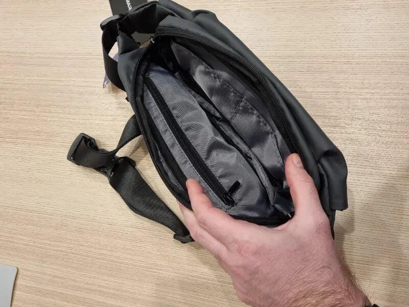 Customer photo review of Peiano: Oxford Material Elegant Lightweight Waterproof Crossbody Bag