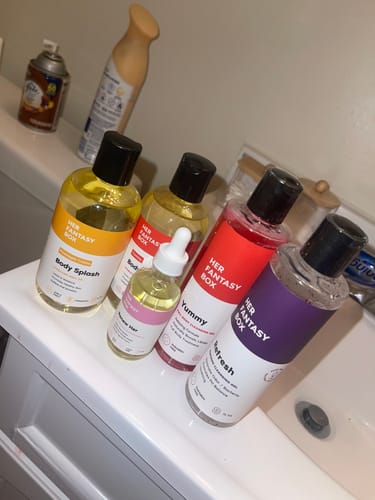 undefined review of Body Splash - Skin Smoothing Body Oil  (Yummy) image 1 out of 1