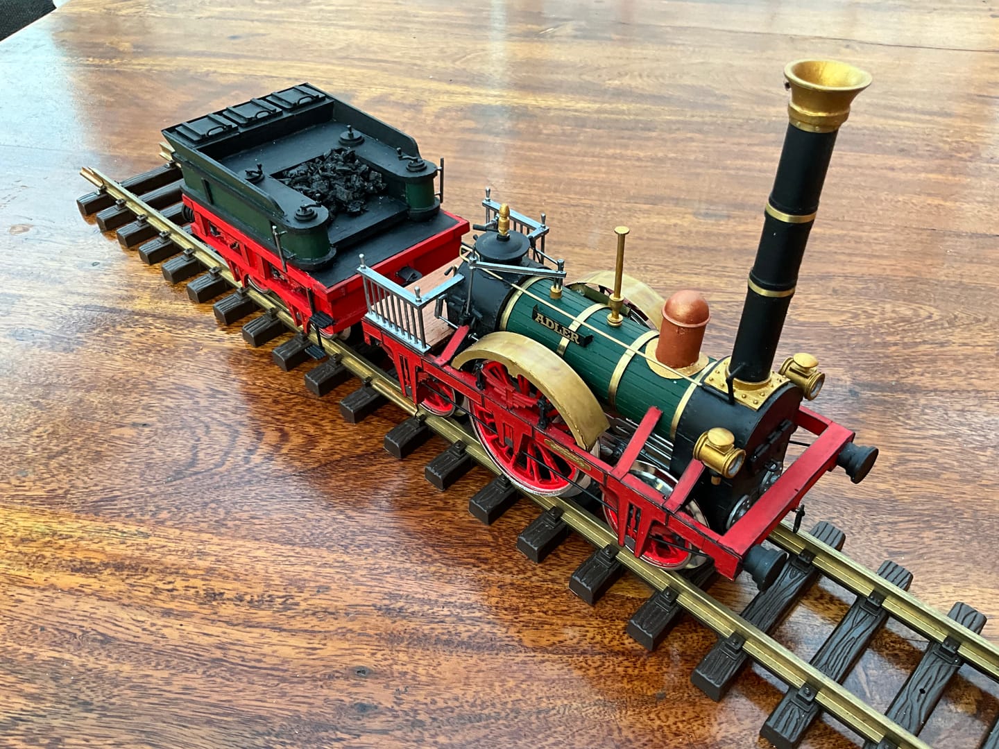 Customer photo review of Maqueta Tren Adler