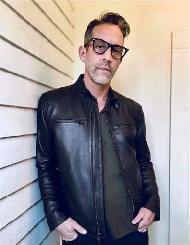 Customer photo review of Vermont Men's Black Motorcycle Leather Jacket