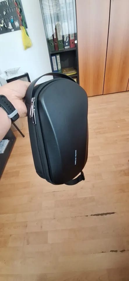 Customer photo review of The Ratio Arc Mini: MarkRyden First Kickstarter campaign - Hard-shell Waterproof Crossbody Bag