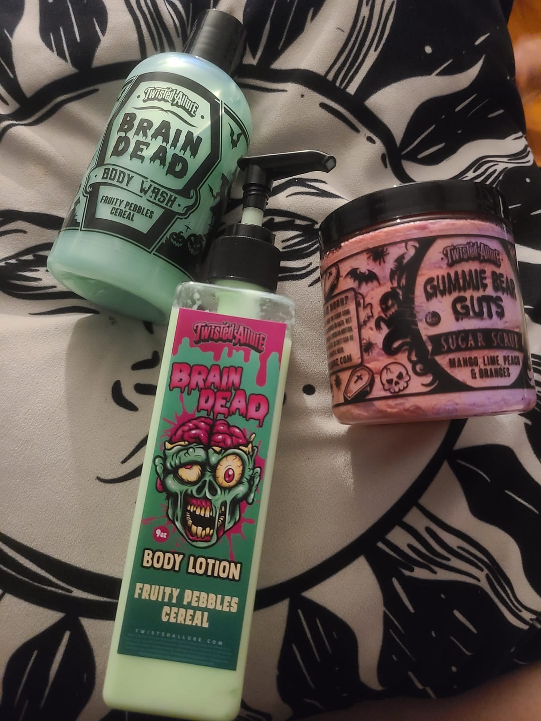 Customer photo review of Brain Dead Body Lotion