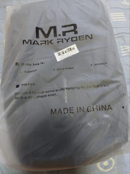 Customer photo review of Compacto Pro: MarkRyden Top Seller Futuristic Design Simple Large Capacity Daily Backpack