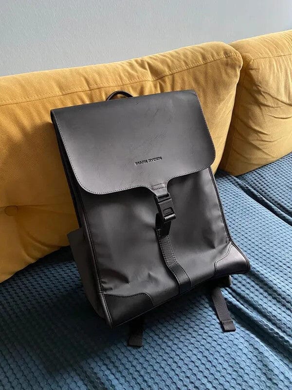 Customer photo review of MUKE I: School Style Classic Business Work Black Oxford Backpack