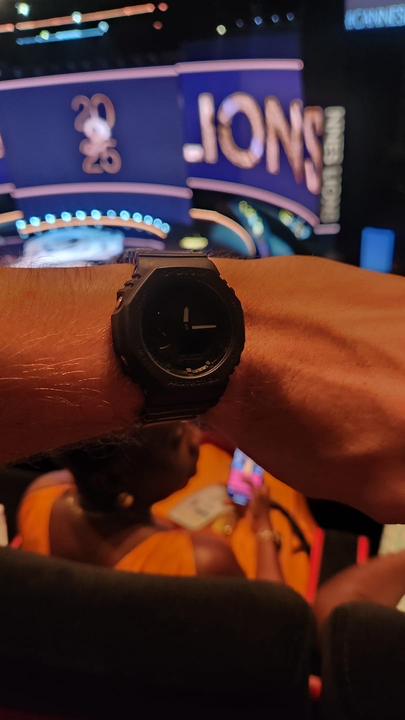 Customer photo review of Reloj Casio G-Shock Royal Oak "Casioak" GA-2100-1A1 Carbon Core Negro