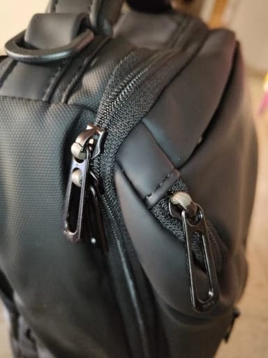 Customer photo review of Expandos: Versatile Expandable Laptop Backpack For All-day Traveling