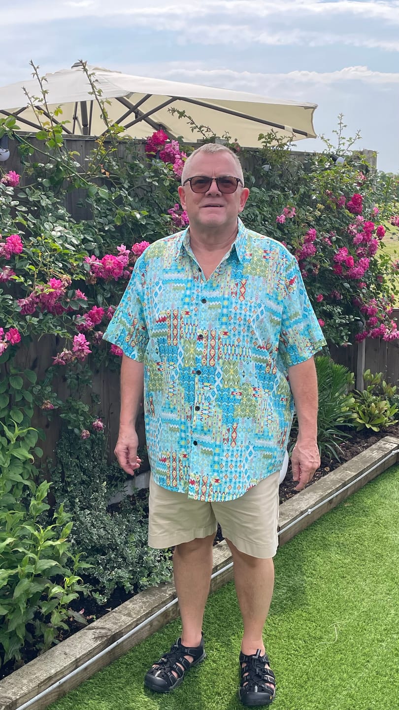 Customer photo review of Men's Boho Short Sleeve Hawaiian Shirt