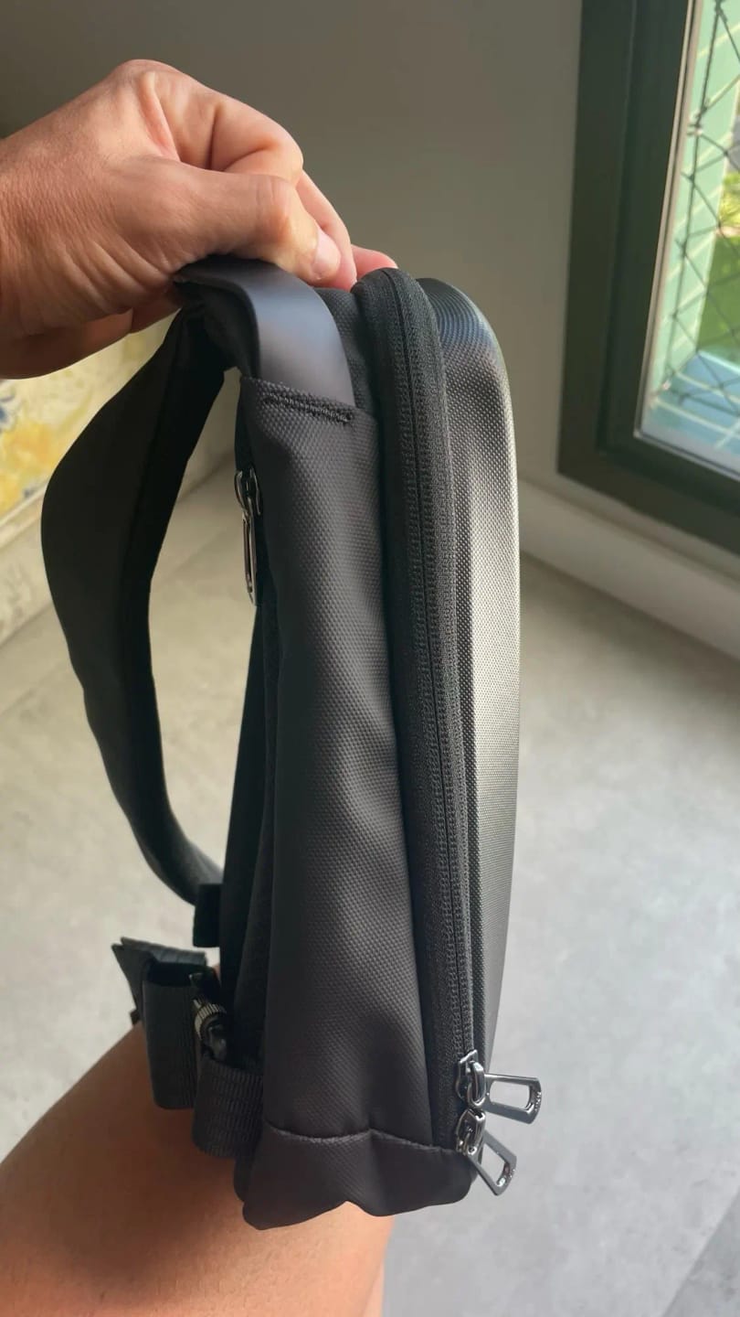 Customer photo review of The Ratio Arc Mini: MarkRyden First Kickstarter campaign - Hard-shell Waterproof Crossbody Bag