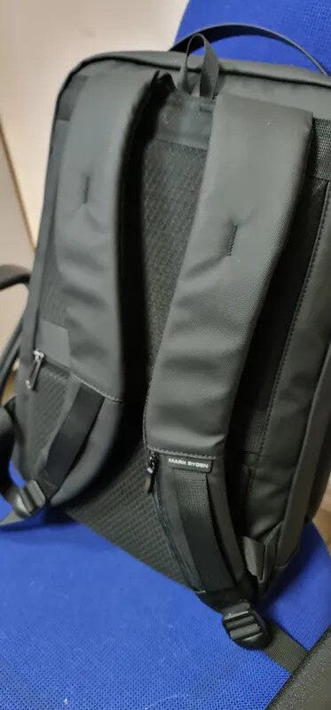 Customer photo review of Profession: Futuristic Design Minimalist and Lightweight Backpack