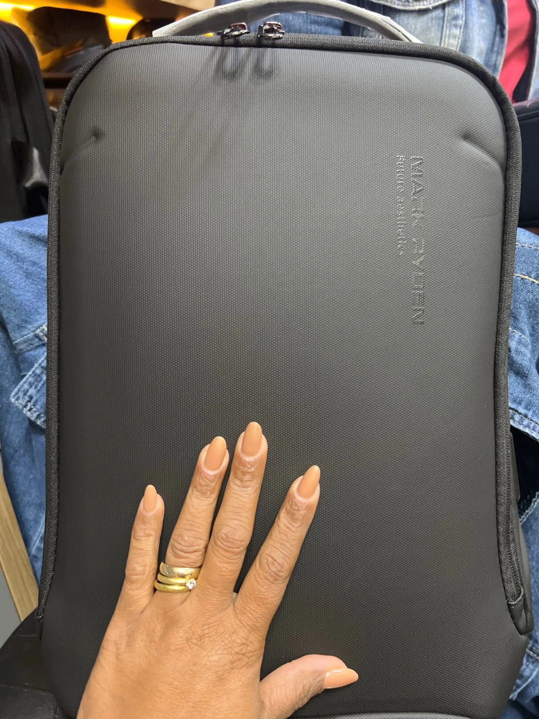 Customer photo review of Profession: Futuristic Design Minimalist and Lightweight Backpack