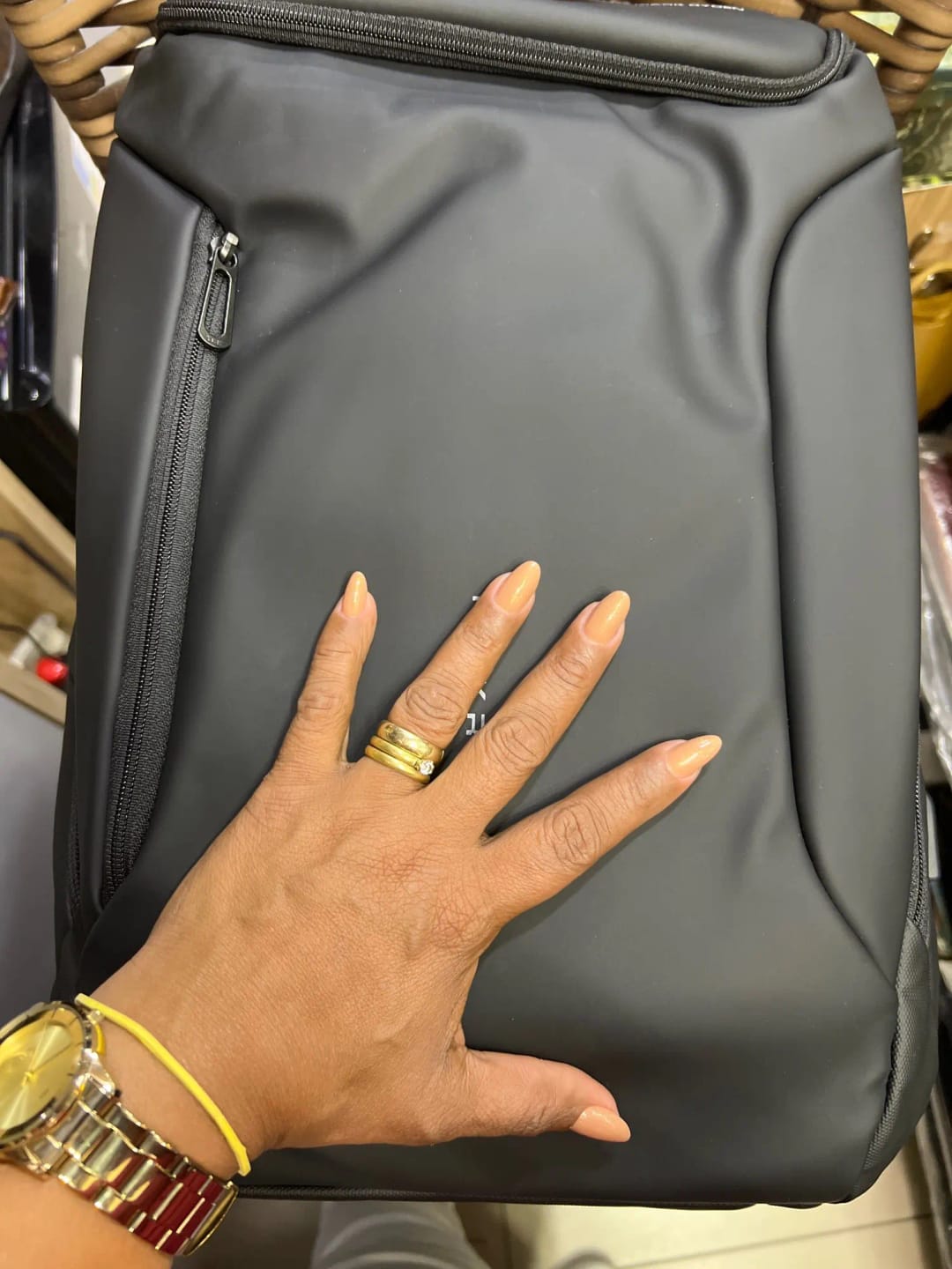 Customer photo review of Compacto Pro: MarkRyden Top Seller Futuristic Design Simple Large Capacity Daily Backpack