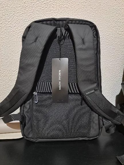 Customer photo review of Profession: Futuristic Design Minimalist and Lightweight Backpack