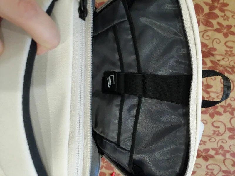 Customer photo review of Urbanity: City Commuter Oxford USB Port 17.3 inch Laptop Backpack
