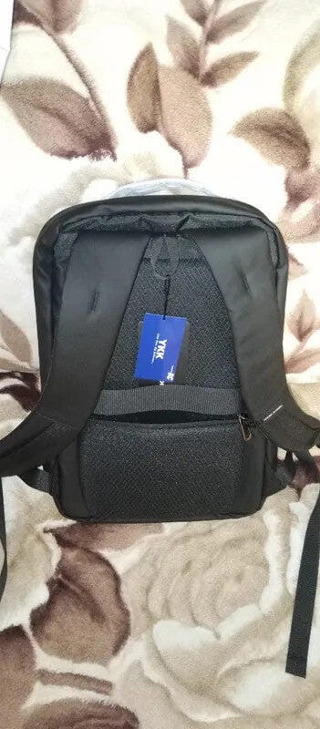 Customer photo review of Profession: Futuristic Design Minimalist and Lightweight Backpack