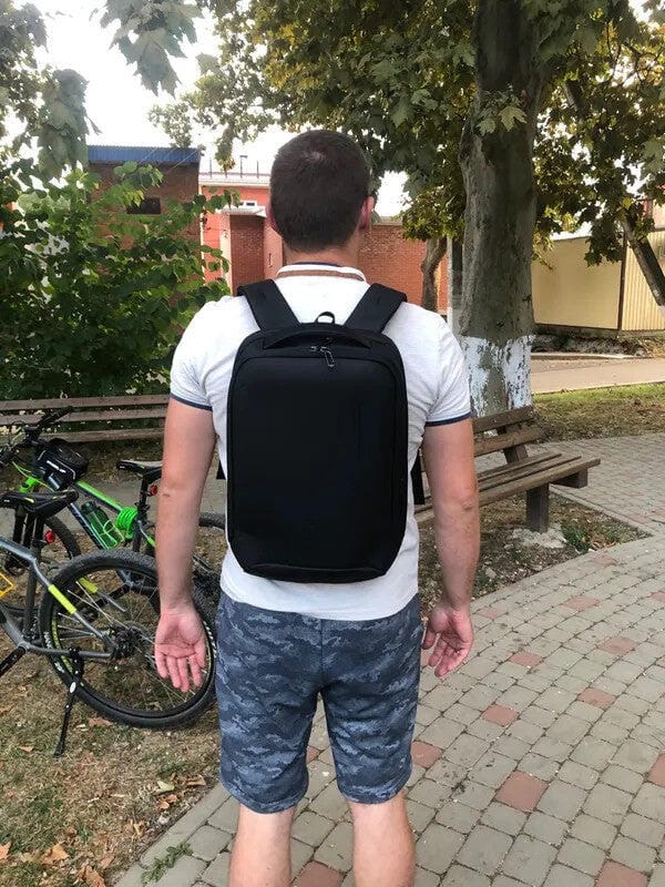 Customer photo review of Profession: Futuristic Design Minimalist and Lightweight Backpack