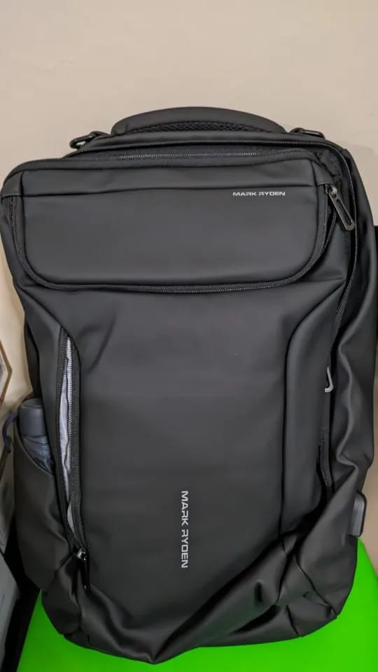 Customer photo review of Compacto Pro: MarkRyden Top Seller Futuristic Design Simple Large Capacity Daily Backpack