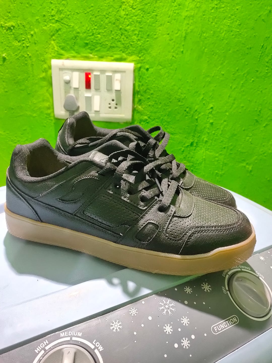 Customer photo review of ASTRID Rock Black