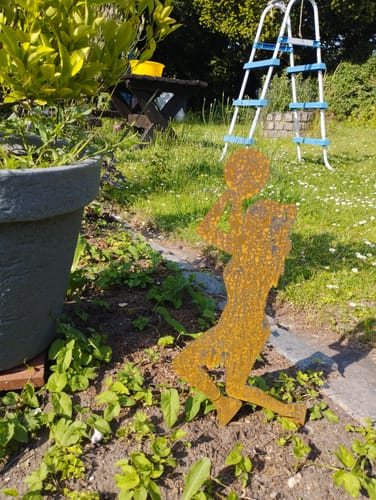 Customer photo review of Gartenstecker Basketballerin