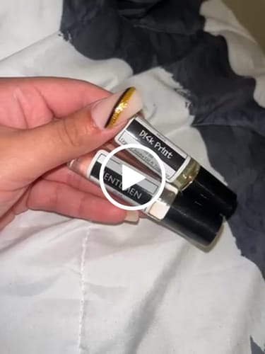 Customer video review of Men's Cologne Oil Roller
