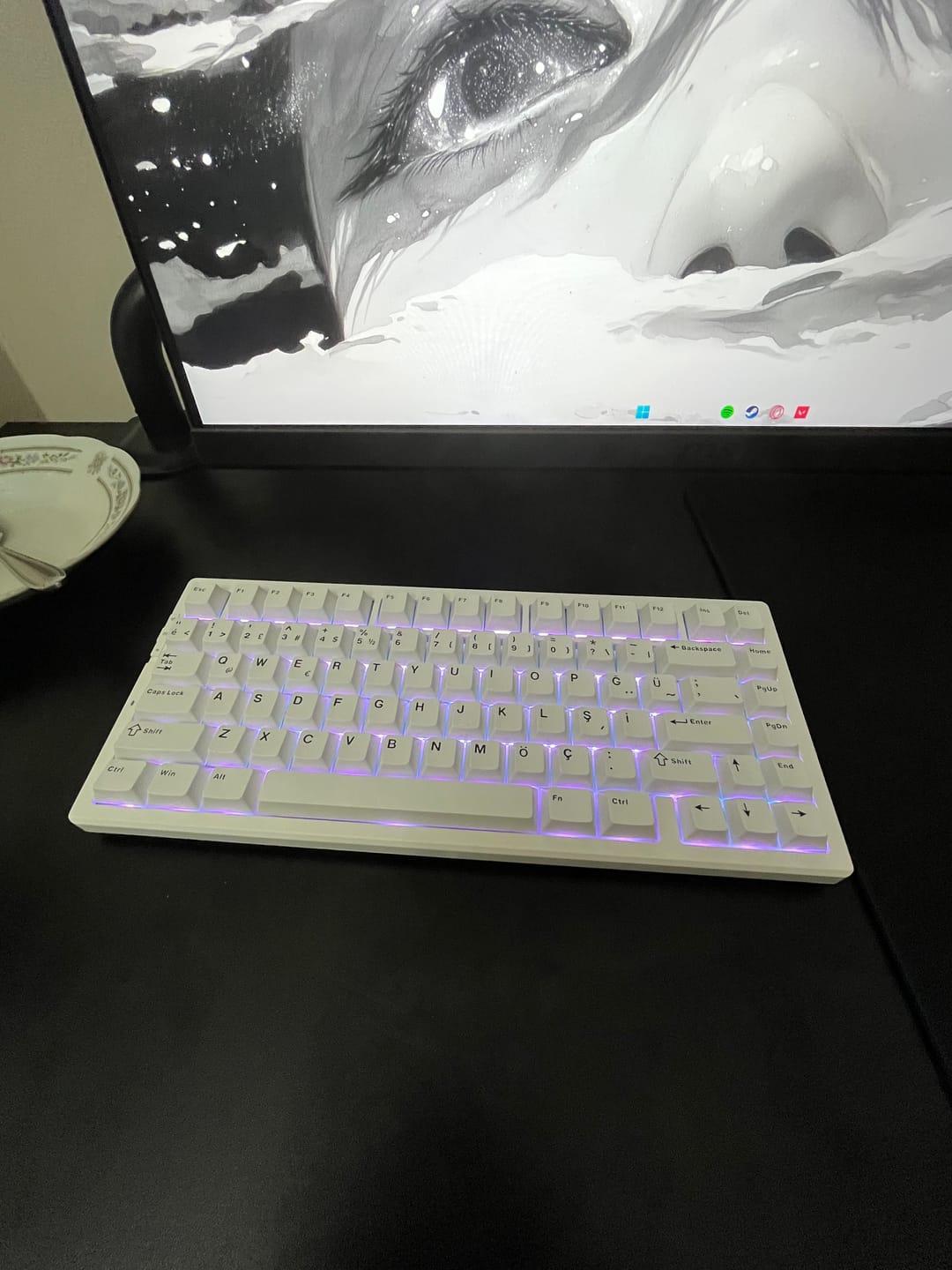 Customer photo review of Wraith Çift Enjeksiyonlu PBT Türkçe Tuş Takımı