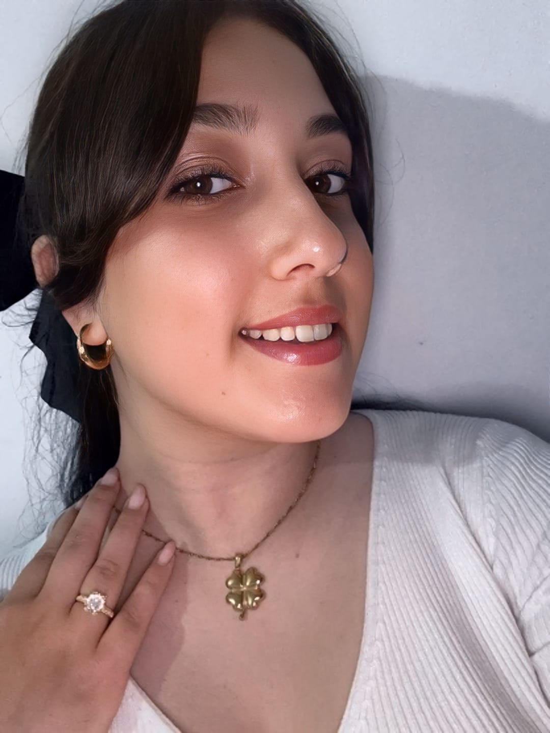 Customer photo review of Aura