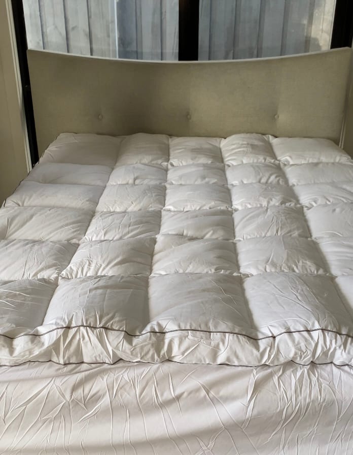Customer photo review of Muscle Mat Luxury Mattress Topper