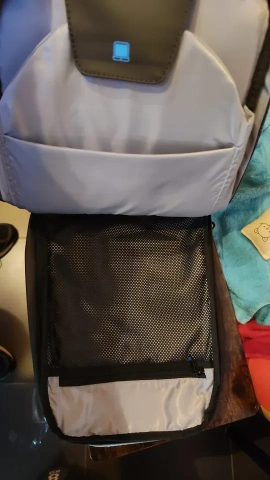 Customer photo review of Profession: Futuristic Design Minimalist and Lightweight Backpack