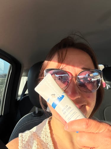 Customer photo review of Round Lab - Crème solaire hydratante au jus de bouleau - 50ml