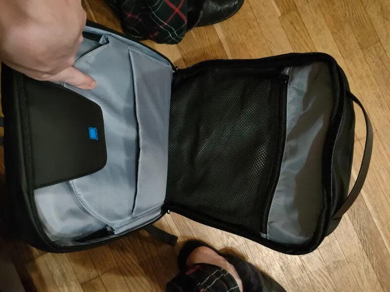 Customer photo review of Profession: Futuristic Design Minimalist and Lightweight Backpack