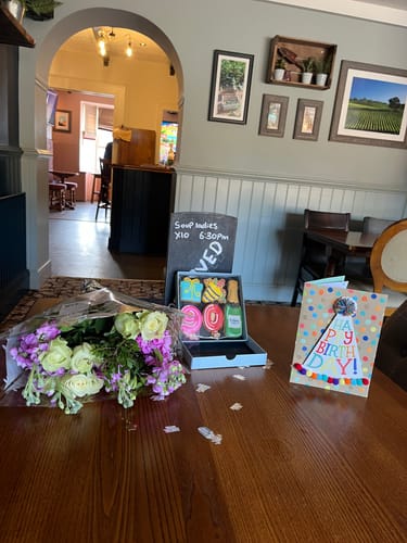 Customer photo review of Birthday Balloon Biscuit Box