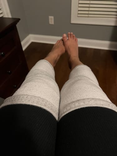 Customer photo review of Premium Bamboo Knee Sleeve (Single)