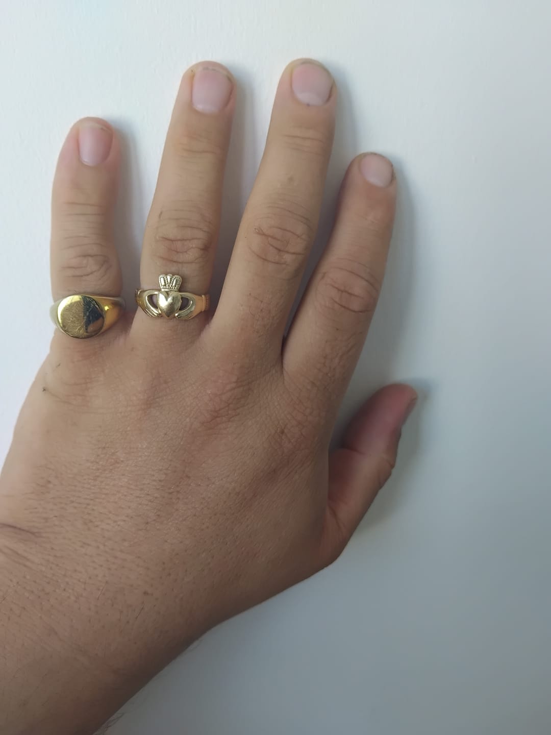 Customer photo review of ROUND. - GOLD