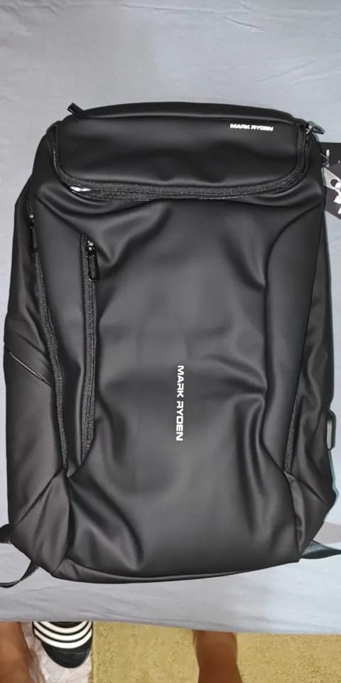 Customer photo review of Compacto Pro: MarkRyden Top Seller Futuristic Design Simple Large Capacity Daily Backpack