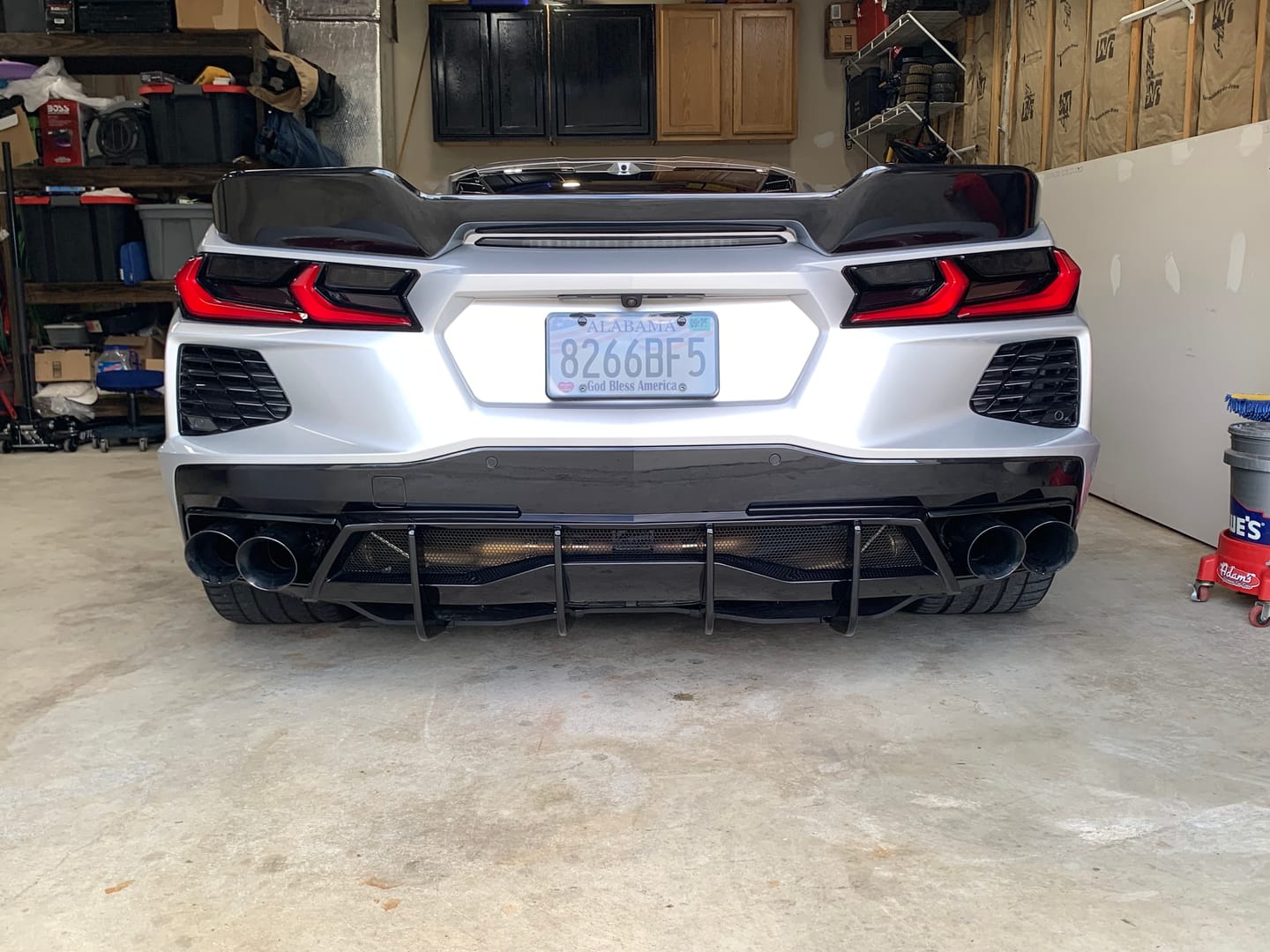 Customer photo review of Chevrolet Corvette C8 Z51 Add-On Rear Diffuser Fin