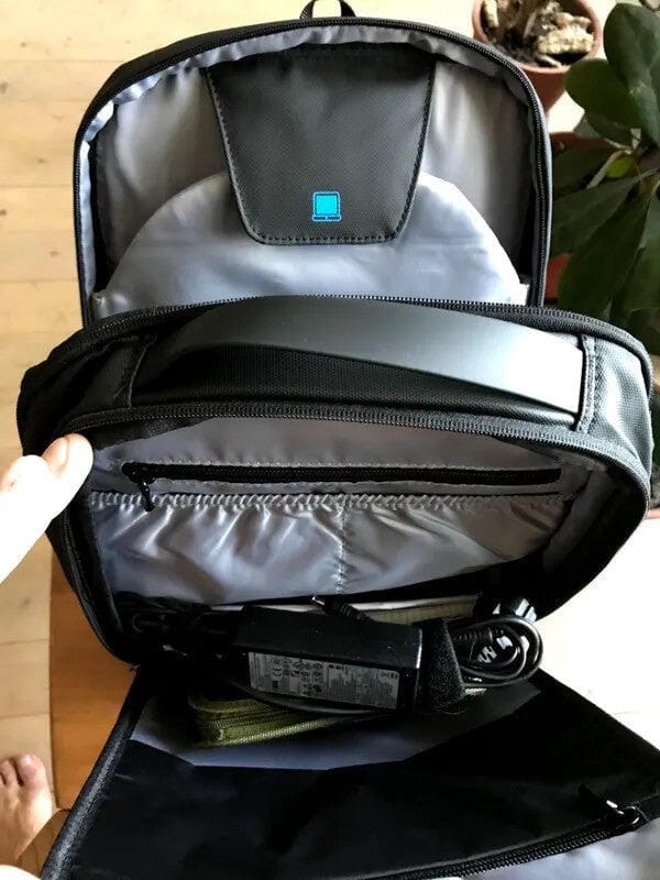 Customer photo review of Profession: Futuristic Design Minimalist and Lightweight Backpack