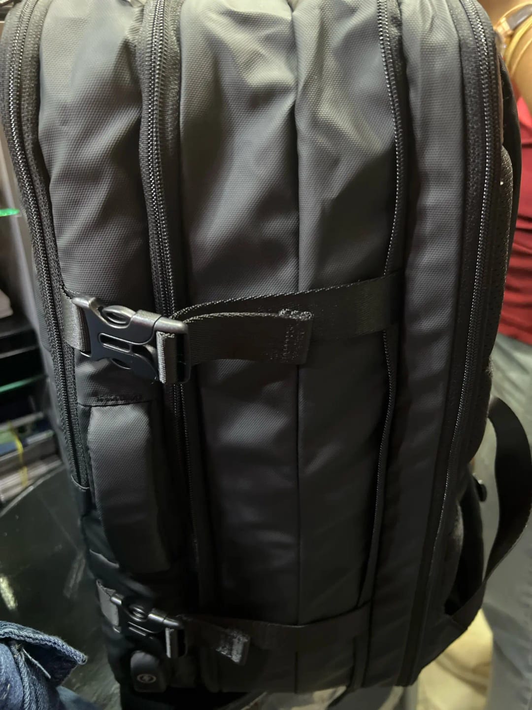 Customer photo review of Expandos: Versatile Expandable Laptop Backpack For All-day Traveling