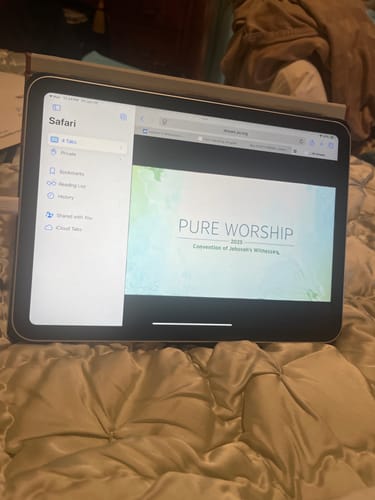 Customer photo review of Monogram