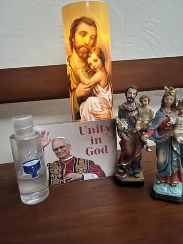 Customer photo review of Blessed By Pope Leo XIV - Holy Water * Healing * Papa Leone XIV