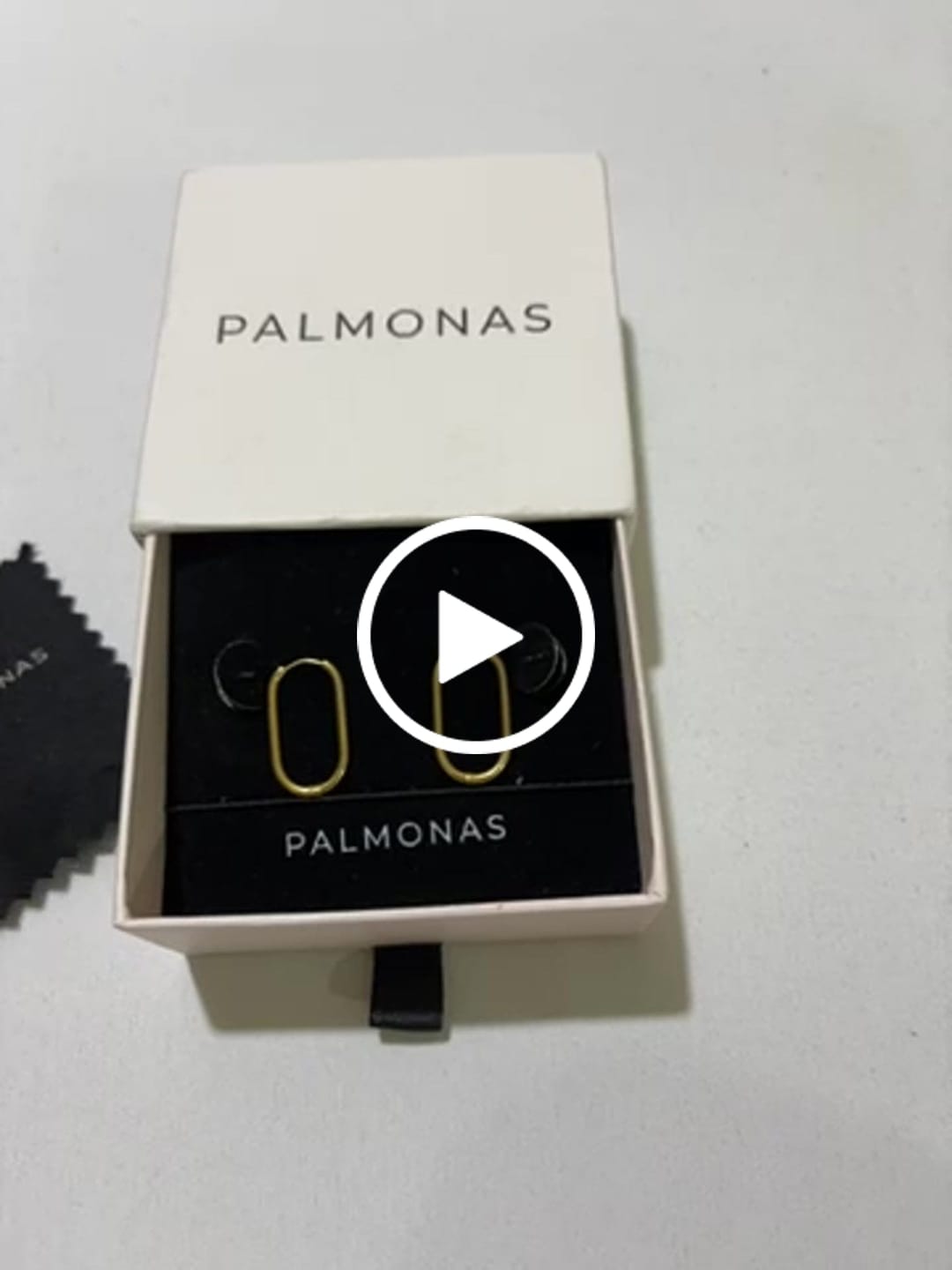 Customer video review of Plain Oval Hoop Earrings