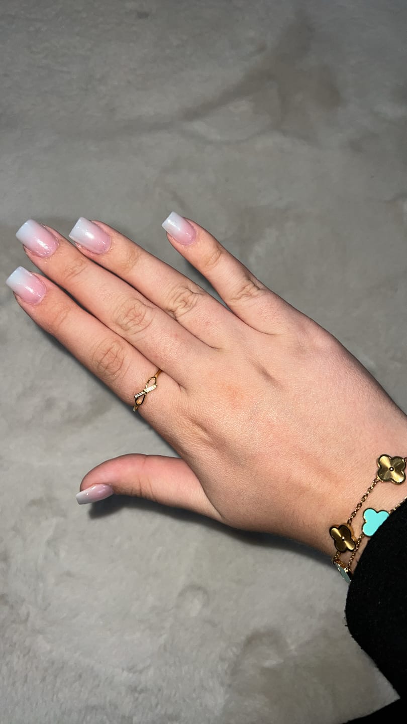 Customer photo review of Glow Tie Ring | 18K vergoldet