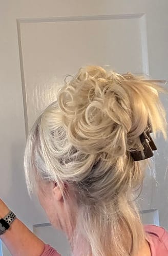 Customer photo review of Top Knot Messy Bun Ponytail Holder Hair Extension - Original