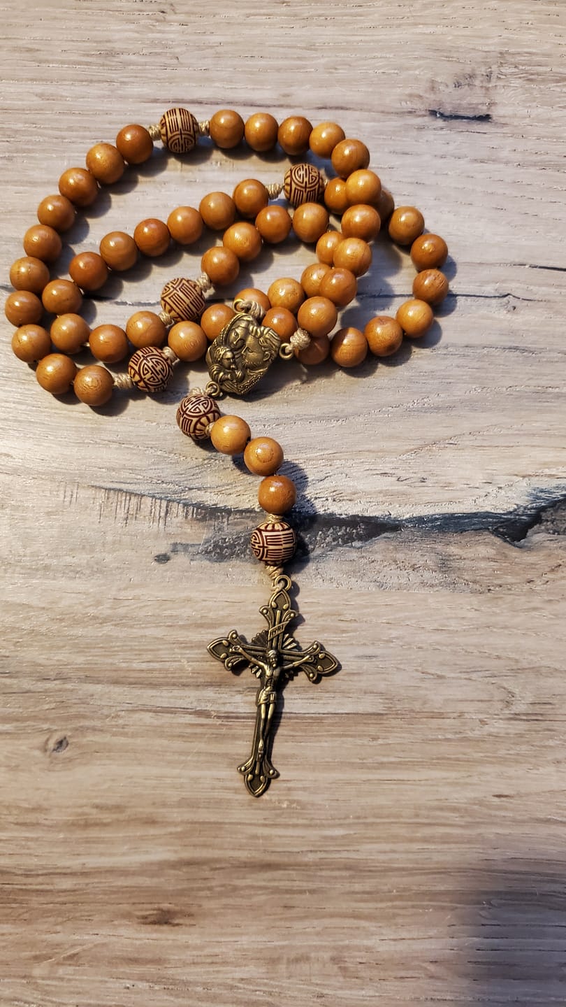 Customer photo review of FREE Today: Holy Family & Crucifix of Handmade 10mm Olive Wood Bead Rosary for Holy Prayer