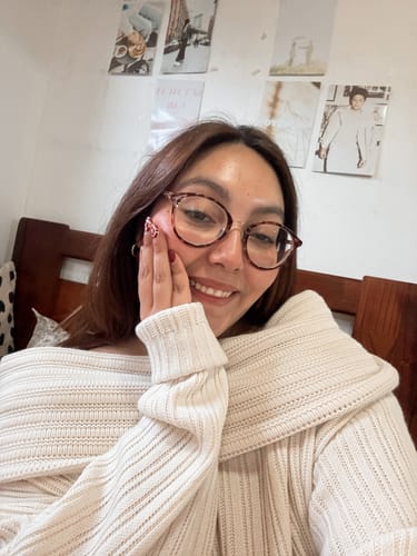Customer photo review of SWEATER LINA CRUDO