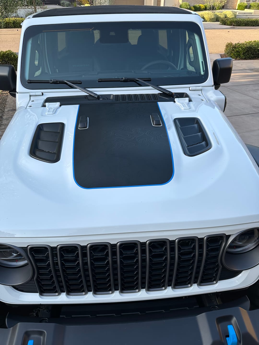 Customer photo review of Premium Fender Vent Decal Set | Black Topo - fits Wrangler JL & Gladiator JT
