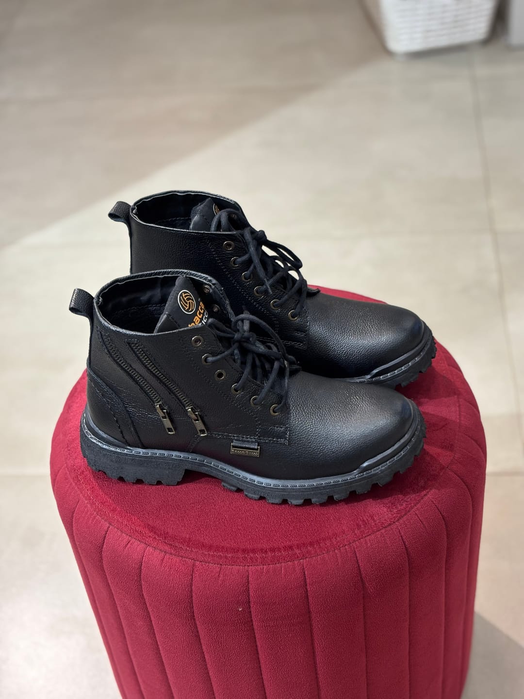 Customer photo review of Bacca Bucci York