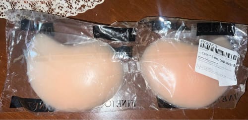 Customer photo review of Reusable Silicone Nipple Covers Women Mango Shaped Self Adhesive Bra Strapless Push-Up Bralette Invisible Breast Petals Lingerie